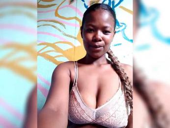 Sayrahsexy webcam model stream image