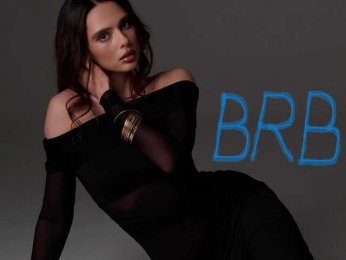 Allla webcam bongacams model stream image