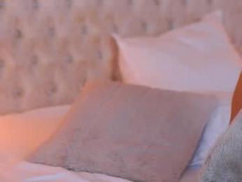 ellieredd webcam model stream image