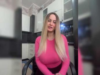 your_girlfriend webcam bongacams model stream image