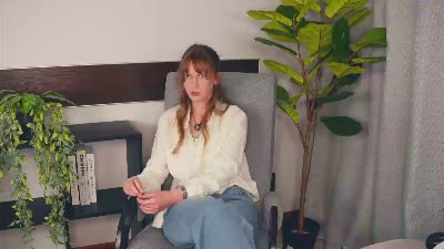 TarraBuckmaster webcam model stream image