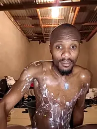 TPNUTS webcam model stream image