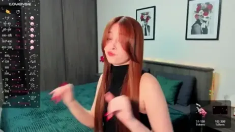 EleanorePeach webcam model stream image