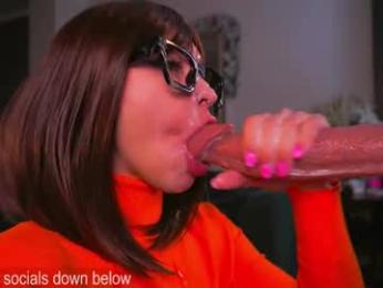 karolinedeep_love webcam chaturbate model stream image