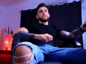 mightyaaron webcam model stream image