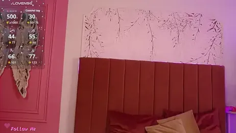 PinkySparks webcam model stream image