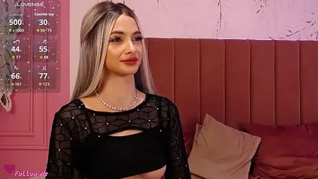 PinkySparks webcam model stream image