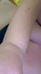 Bembeleza webcam model stream image