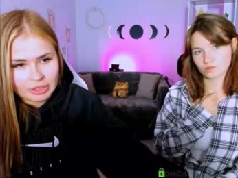 helli_belli webcam model stream image