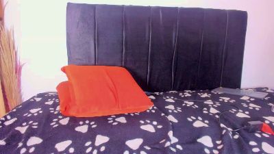 CoupleTwin webcam model stream image