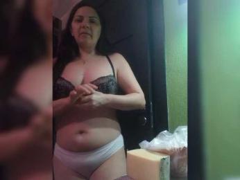 SonyaManya webcam model stream image