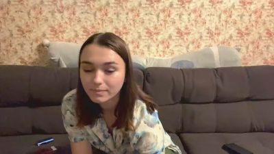 GussieMaag webcam model stream image