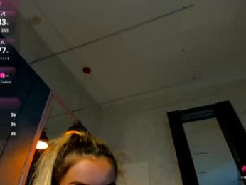 sassyt33n webcam model stream image