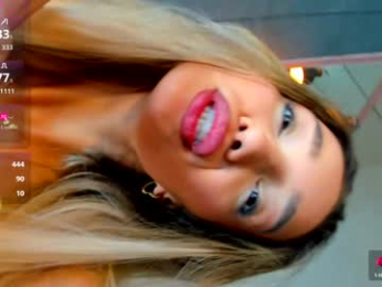 sassyt33n webcam model stream image