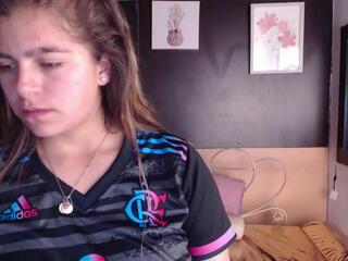 Kitten Dolli webcam model stream image