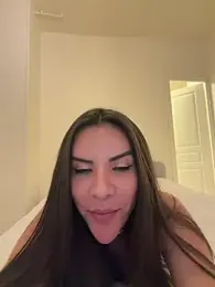 Thaylla_sophiiia webcam model stream image