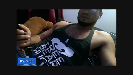 KY_Sir35 webcam model stream image