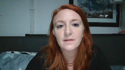 Foxylikes webcam model stream image