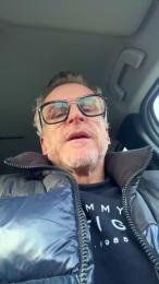 Axl_hot webcam model stream image