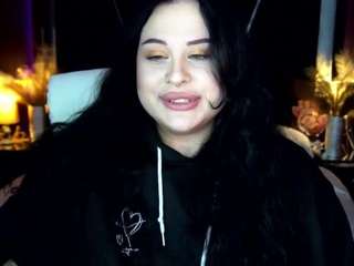 serahmirabeli webcam model stream image