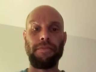 themaskedbadiee webcam model stream image