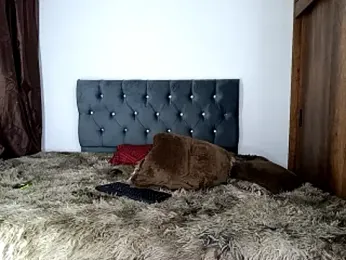 bella_london_ webcam model stream image