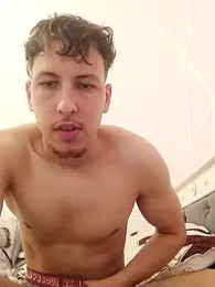 Bigi_ webcam stripchat model stream image