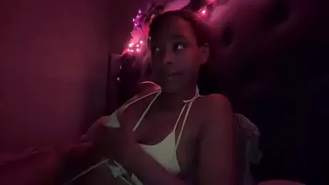 Cum2Charm webcam model stream image