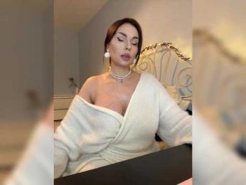 OlgaVibe webcam model stream image