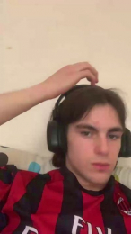 Alexitwink19 webcam cam4 model stream image