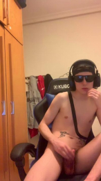 Alexitwink19 webcam model stream image