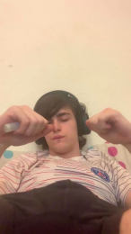 Alexitwink19 webcam model stream image