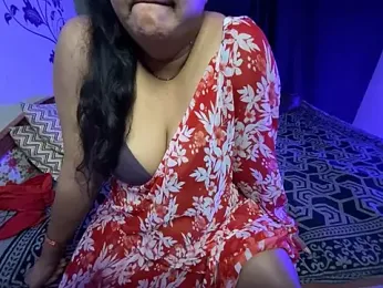 LouleyRani_ webcam model stream image