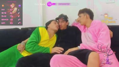 StrawwBoyss webcam cam4 model stream image