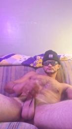 Lookhim21 webcam model stream image