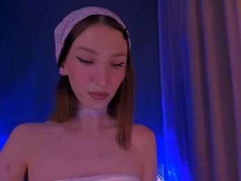 ellaamber webcam model stream image