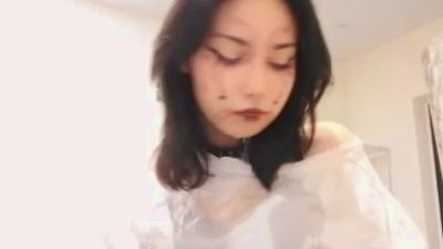 CandraDeignan webcam model stream image