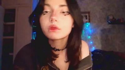 CandraDeignan webcam model stream image