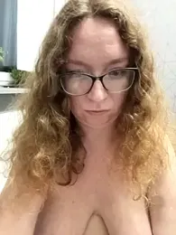 PerpetuaAnastagi webcam model stream image