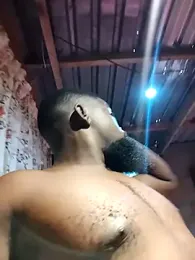 Chocolate_factory_man webcam model stream image