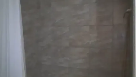 AverageRose webcam model stream image