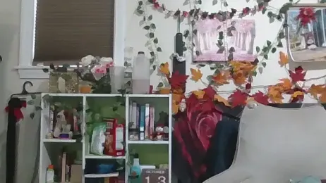 AverageRose webcam model stream image