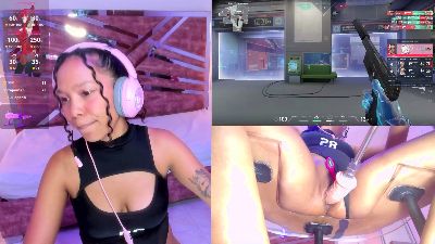 NovaLyn_ webcam model stream image