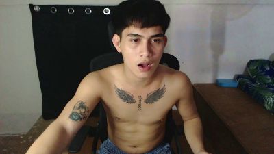 DecentGuy04 webcam model stream image
