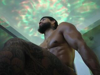 Osher Cox webcam model stream image