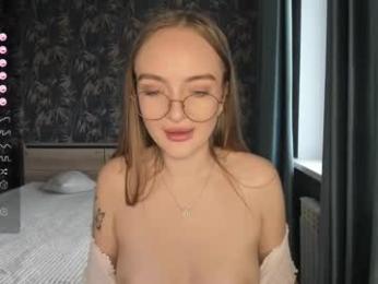 a_delina webcam model stream image