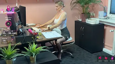 legsLONG webcam model stream image