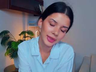 juleemaedche webcam model stream image