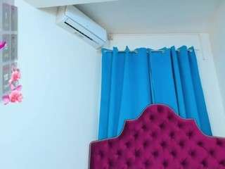 ninadee webcam model stream image