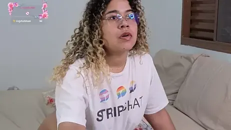 VitoriaFernandes webcam model stream image